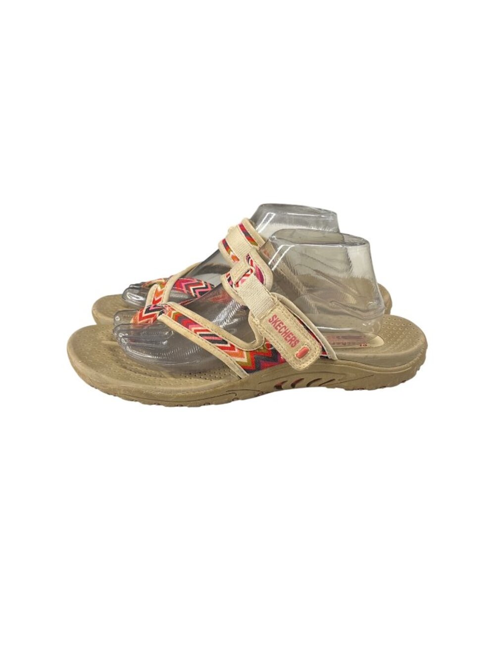 Skechers Womens Sandals Beige Chevron Strap Size 10 Comfortable Casual Shoes